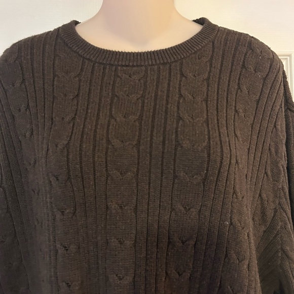 Eddie Bauer Men's Dark Brown Crewneck Sweater - Picture 4 of 5